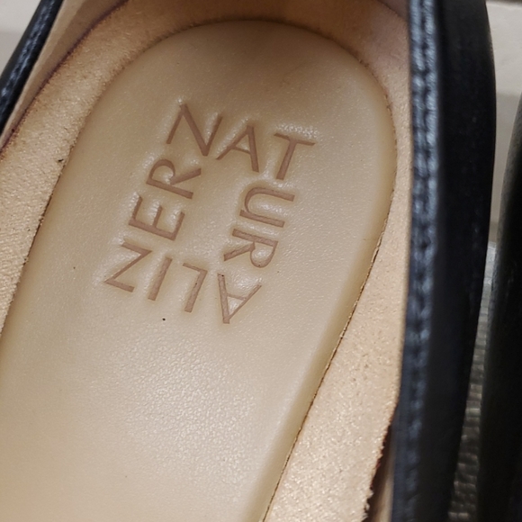 SOLD!!! NATURALIZER Black Leather Wedges - Size 12 - Picture 6 of 8